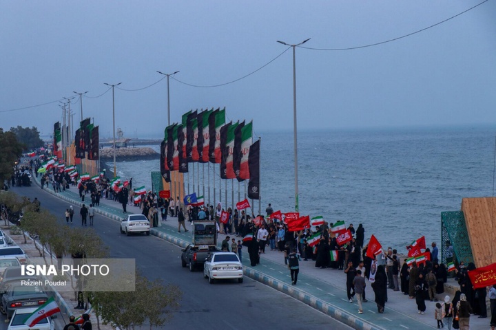 زنجیره انسانی جان ‌فدایان خلیج فارس - بندرعباس