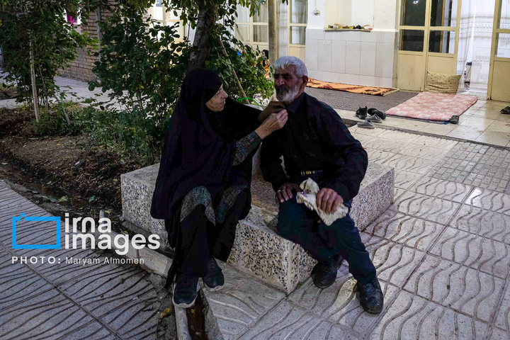 مردی میان دو جبهه