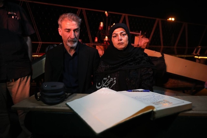 خانواده شهید ماکان نصیری مهمان اختتامیه «مشق ناتمام»