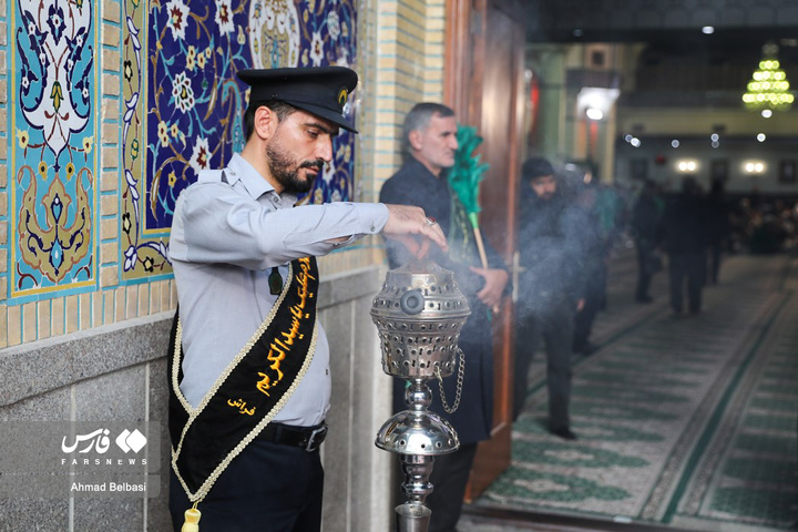 مراسم بزرگداشت قائد شهید امت در حرم عبدالعظیم الحسنی علیه السلام