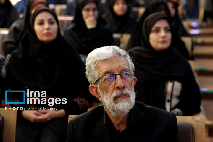 مراسم بزرگداشت بانوان شهیده جنگ‌های تحمیلی