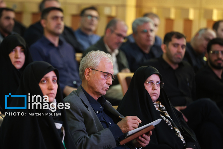 مراسم بزرگداشت بانوان شهیده جنگ‌های تحمیلی