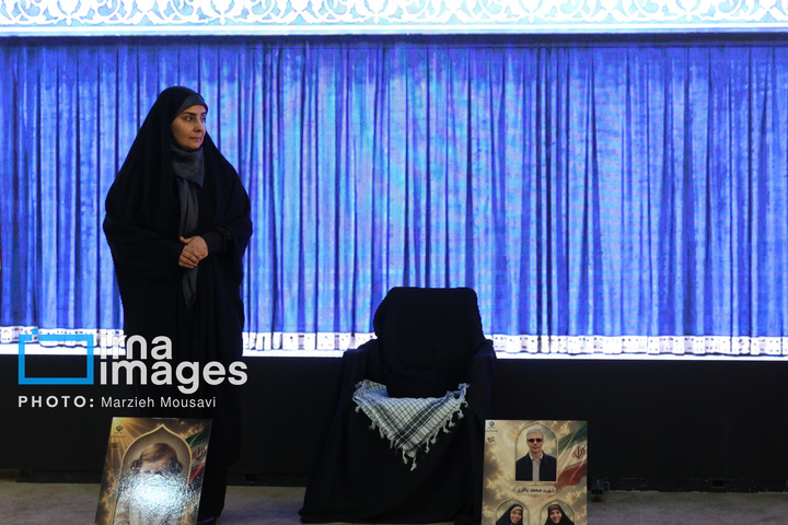 مراسم بزرگداشت بانوان شهیده جنگ‌های تحمیلی