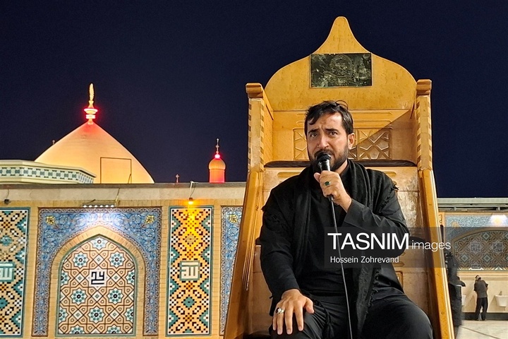 بزرگداشت رهبر شهید انقلاب اسلامی در حرم امیرالمومنین علیه السلام
