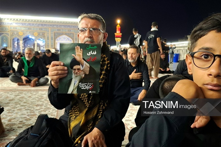 بزرگداشت رهبر شهید انقلاب اسلامی در حرم امیرالمومنین علیه السلام
