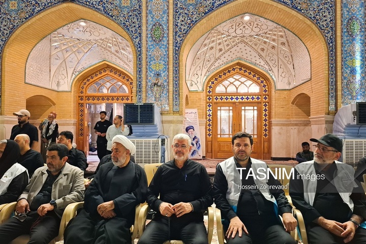 بزرگداشت رهبر شهید انقلاب اسلامی در حرم امیرالمومنین علیه السلام