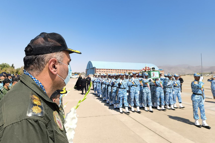 استقبال از پیکر مطهر شهید سرتیپ دوم خلبان کاظمی