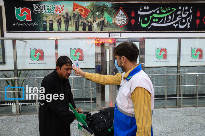 تردد زائران اربعین در پایانه مرزی چذابه