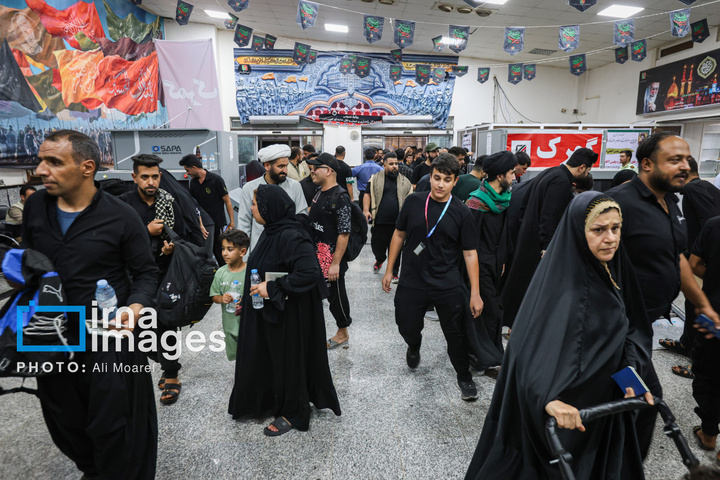 تردد زائران اربعین در پایانه مرزی چذابه