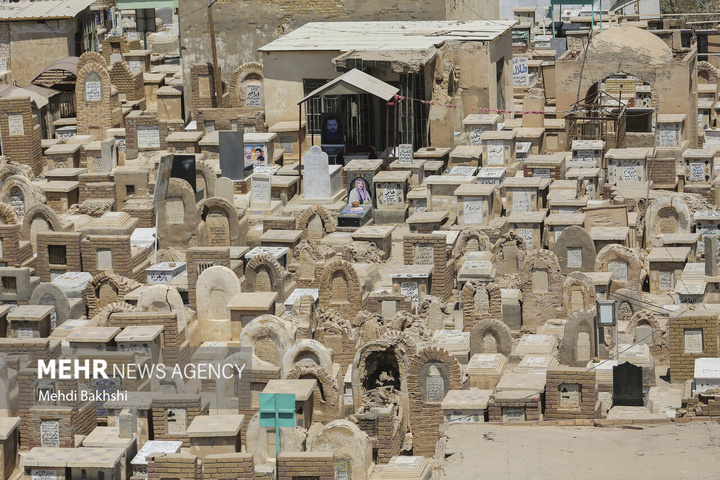 بزرگ‌ترین آرامستان جهان در آغوش نجف