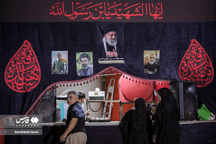 راهپیمایی زائرین اربعین به یاد آقای شهید ایران