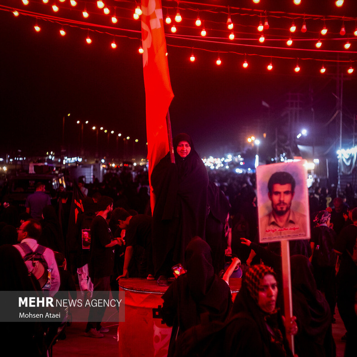 پرچم خونخواهی رهبر شهید انقلاب در طریق‌الحسین علیه السلام