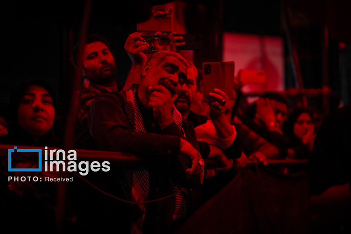 مراسم عزاداری حسینی در مسیر کربلا