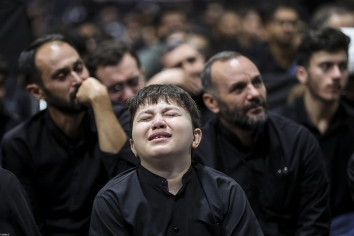 مراسم عزاداری اربعینِ حسینی در جوار محل شهادت رهبر انقلاب