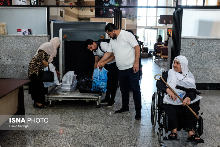 وضعیت تردد و خدمات به زائران اربعین حسینی در گذرگاه مرزی «تمرچین» - پیرانشهر