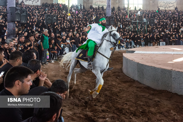 آیین تعزیه‌خوانی اربعین در روستای احمدآباد - میانجلگه