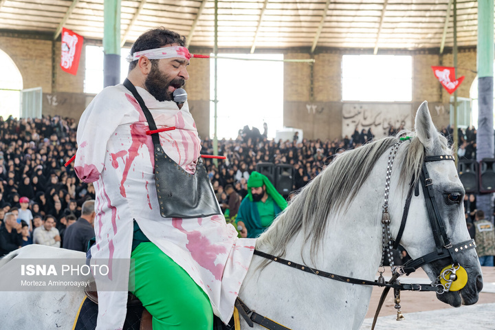 آیین تعزیه‌خوانی اربعین در روستای احمدآباد - میانجلگه