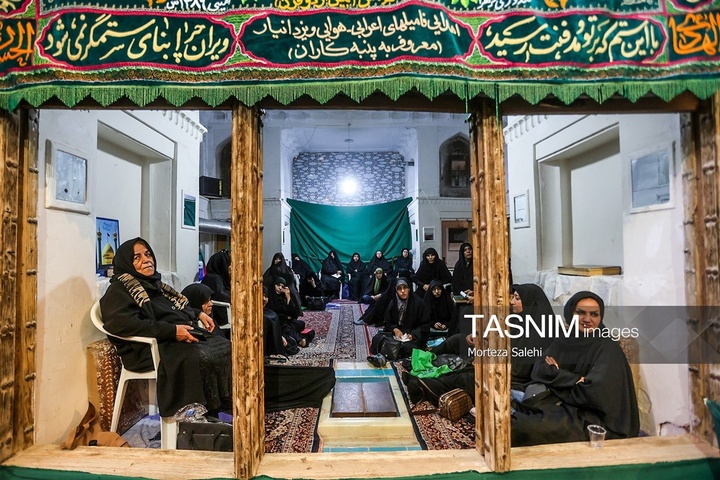 عزاداری دهه آخر ماه صفر در خانه تاریخی پنبه کاران اصفهان