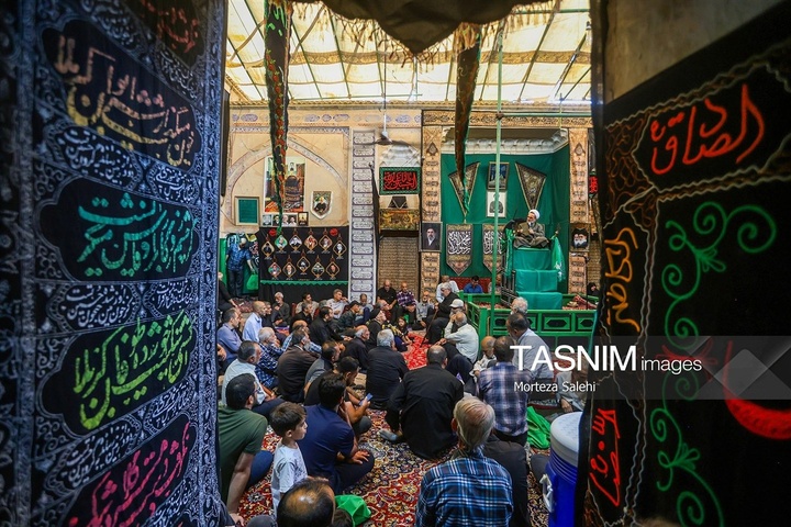 عزاداری دهه آخر ماه صفر در خانه تاریخی پنبه کاران اصفهان