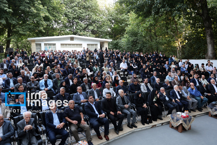 نخستین سالگرد زنده یاد «محمود فرشچیان»