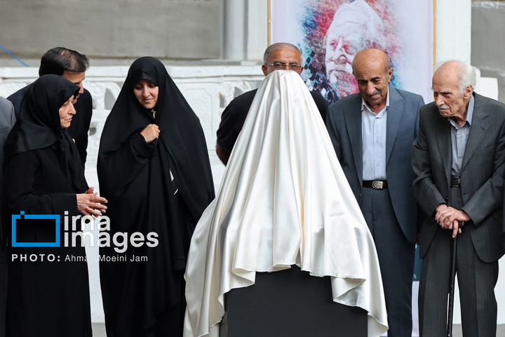 نخستین سالگرد زنده یاد «محمود فرشچیان»