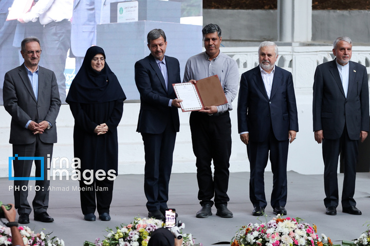 نخستین سالگرد زنده یاد «محمود فرشچیان»