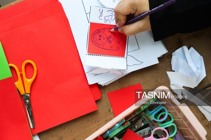 پیاده‌روی نمادین اربعینی کودکان به نیابت از رهبر شهید