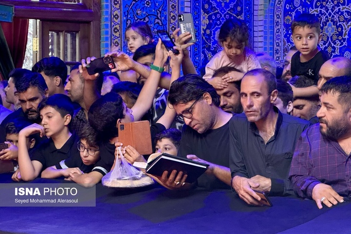 زیارت مزار رهبر شهید انقلاب در سالروز شهادت امام رضا علیه السلام