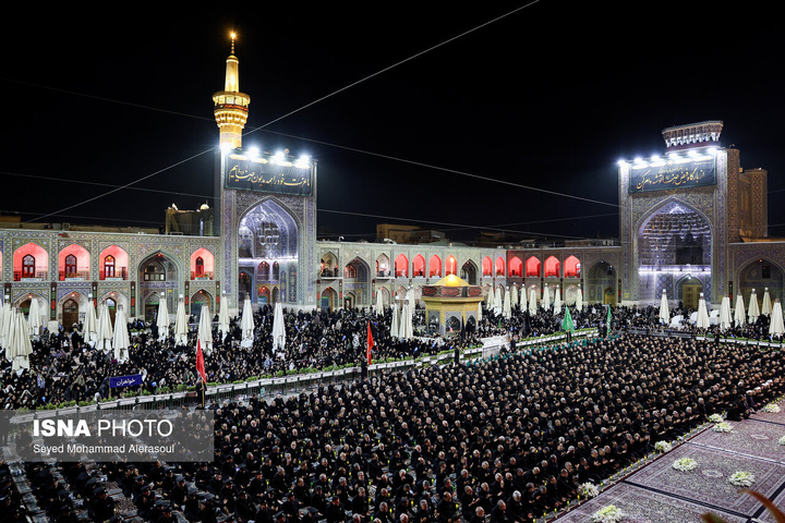 مراسم شام غریبان شهادت امام رضا علیه السلام در حرم مطهر رضوی