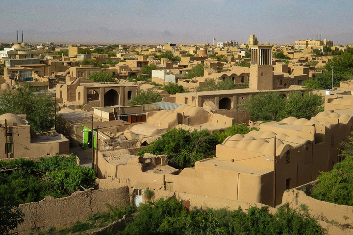 ایران؛ روایت ایستادگی و سربلندی