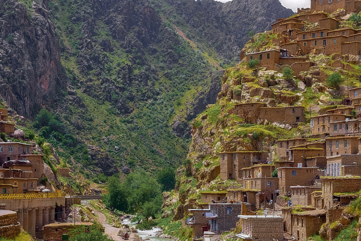 ایران؛ روایت ایستادگی و سربلندی