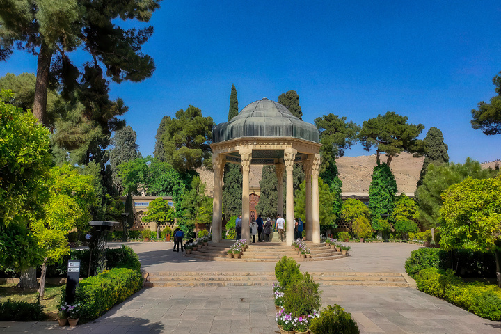 ایران؛ روایت ایستادگی و سربلندی