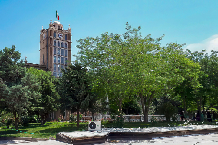 ایران؛ روایت ایستادگی و سربلندی