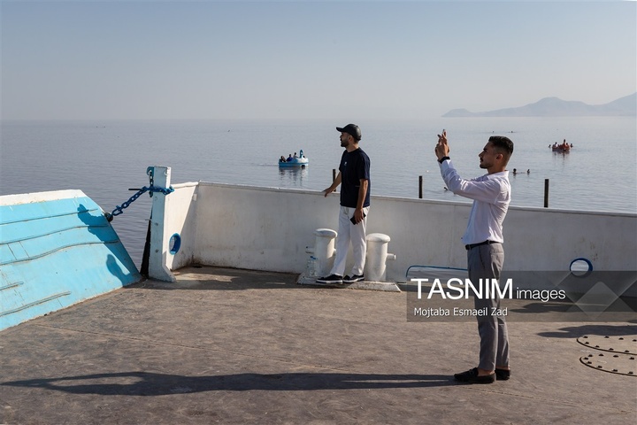 مسافران تابستانی دریاچه ارومیه
