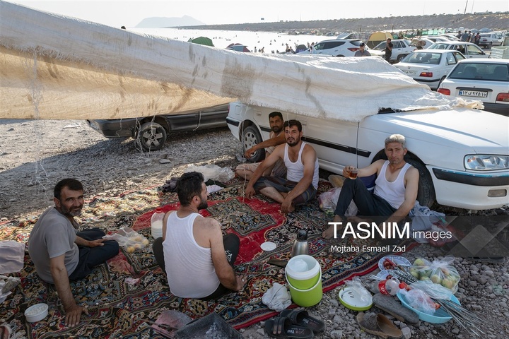 مسافران تابستانی دریاچه ارومیه