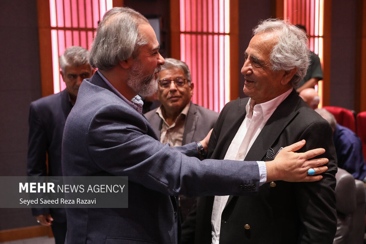 آئین اهدای گواهینامه درجه یک هنری به مجید مظفری