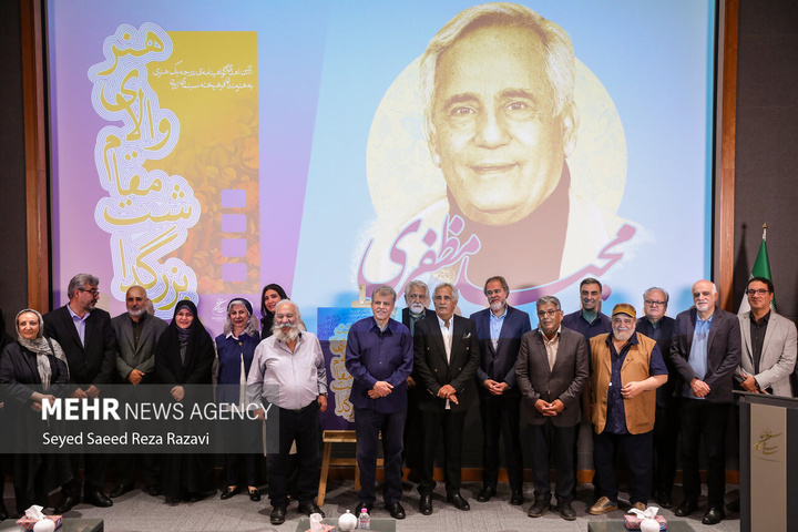 آئین اهدای گواهینامه درجه یک هنری به مجید مظفری