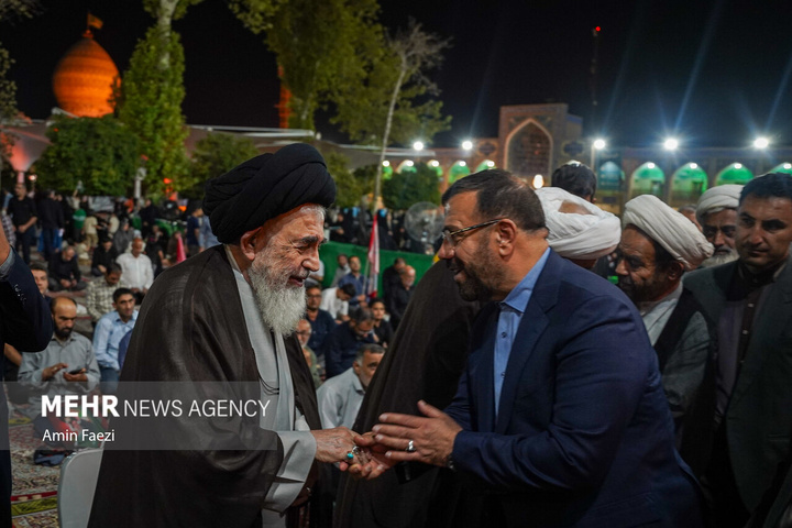 مراسم اربعین تدفین رهبر شهید در حرم شاهچراغ علیه السلام
