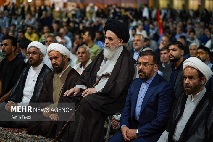 مراسم اربعین تدفین رهبر شهید در حرم شاهچراغ علیه السلام