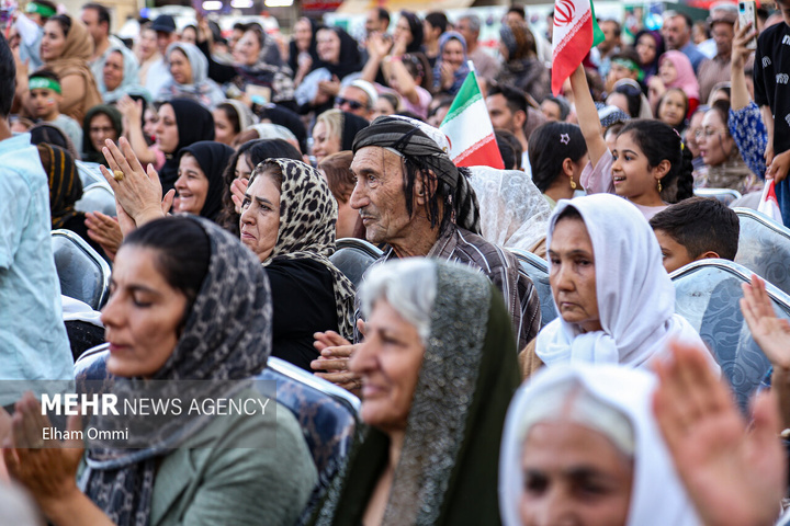 جشن مهمانی امت احمد صلی‌الله‌علیه‌وآله در سنندج -۲