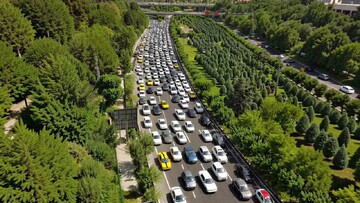 رانندگی در ترافیک تهران چقدر از روز ما را می‌گیرد؟