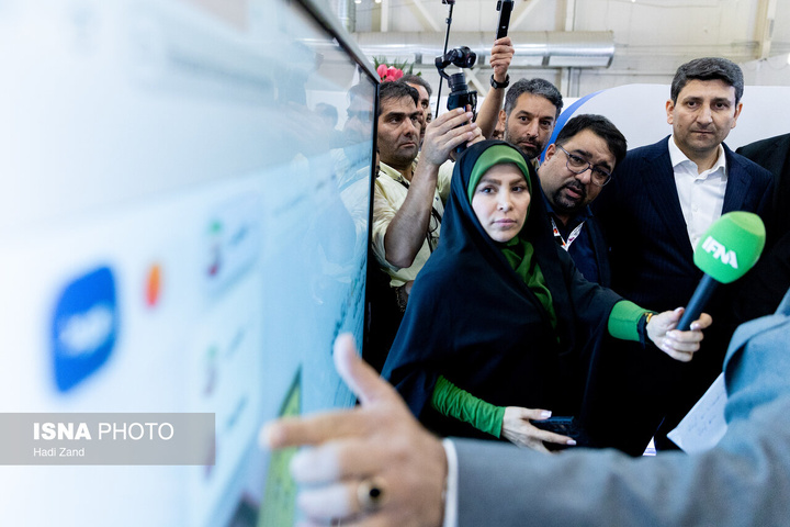 افتتاحیه بیست‌ونهمین نمایشگاه بین‌المللی الکامپ با حضور وزیر ارتباطات