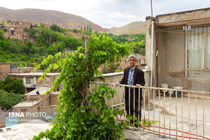 خور؛ شهر پلکانی در دامنه‌های بینالود