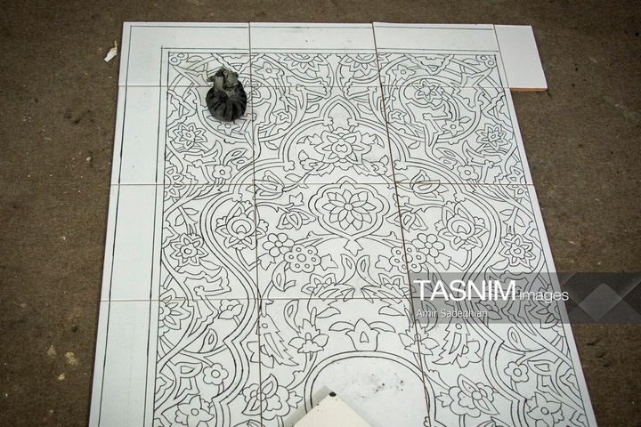 کاشی هفت رنگ مکتب شیراز