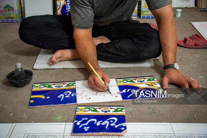 کاشی هفت رنگ مکتب شیراز