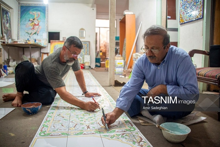کاشی هفت رنگ مکتب شیراز
