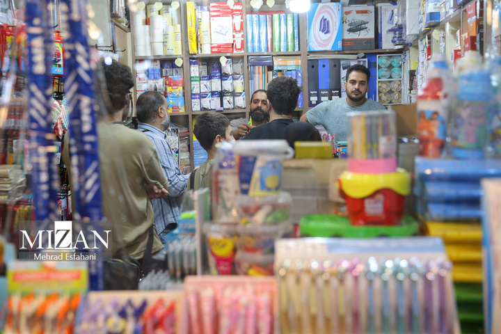 بازار لوازم تحریر در آستانه بازگشایی مدارس