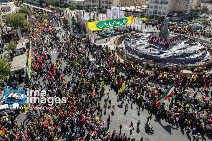رزمایش جان‌فدایان ایران