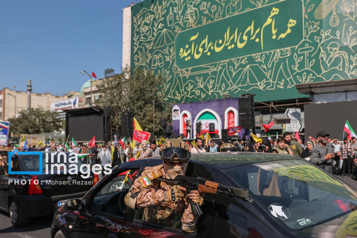 رزمایش جان‌فدایان ایران