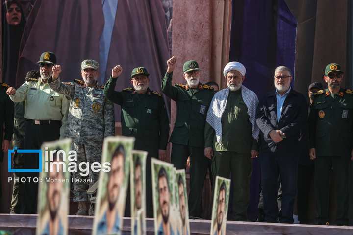 رزمایش جان‌فدایان ایران